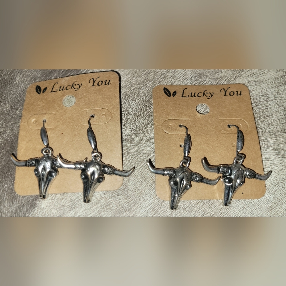 Lucky You Steer Skull Earrings
